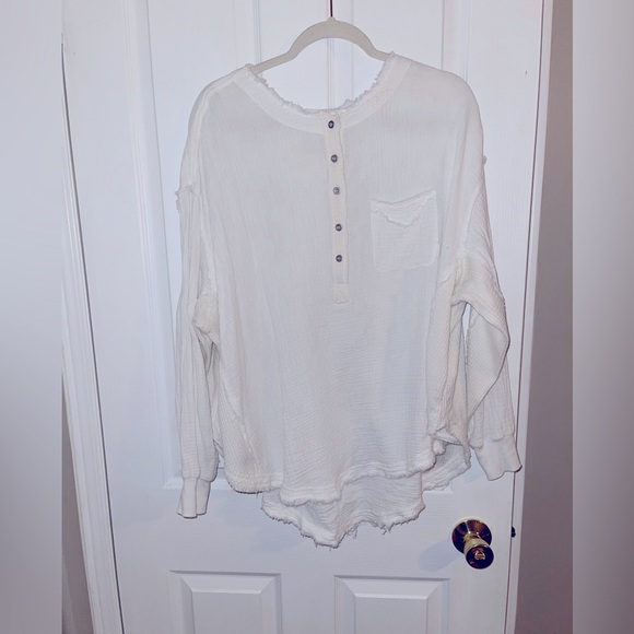 Free People White oversized shirt - Picture 1 of 3